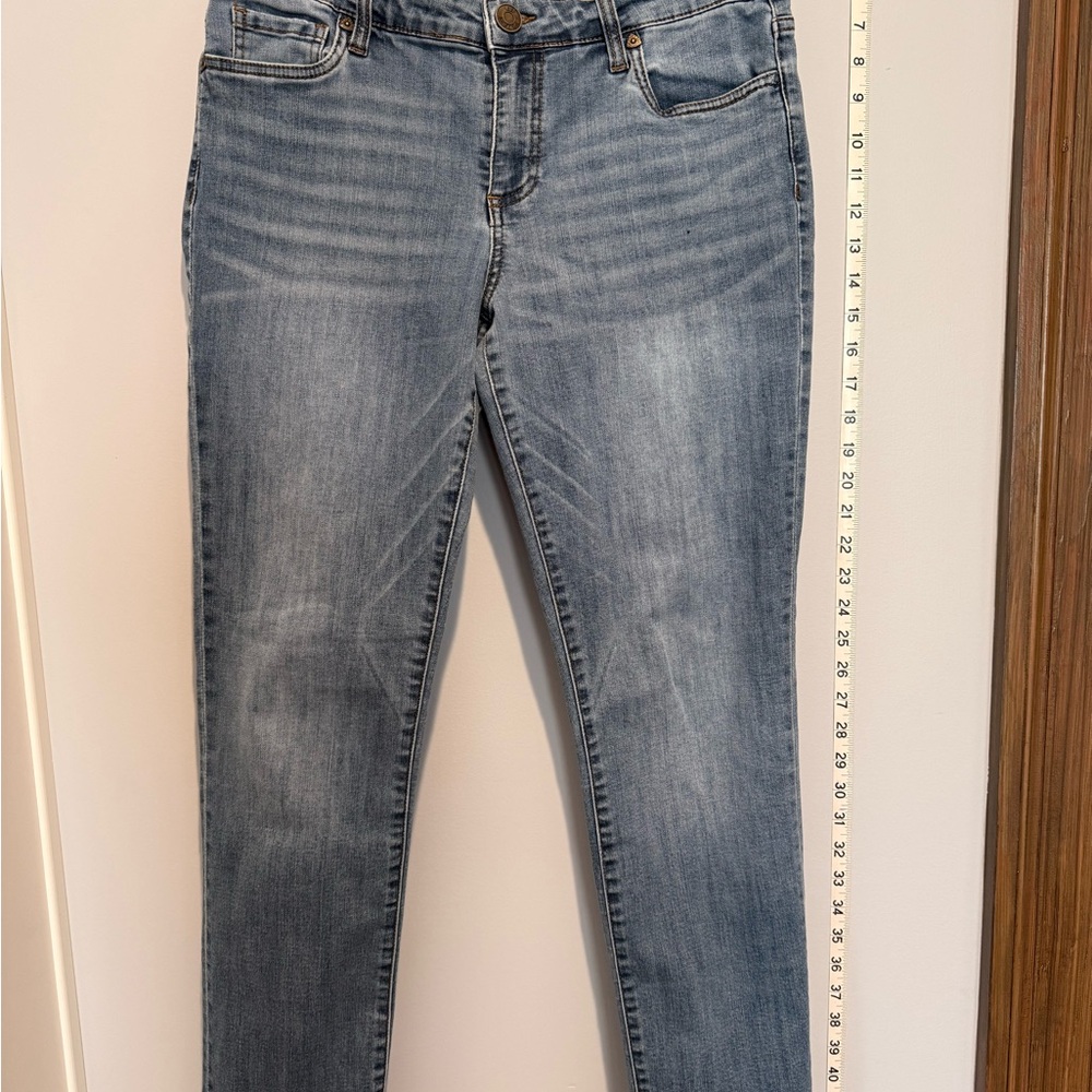 Kut from the Kloth Catherine Boyfriend Light Blue Jeans